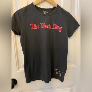 The Black Dog dark grey/light black tee